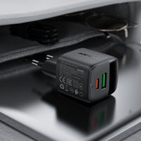 A114 PD25W GaN with digital display