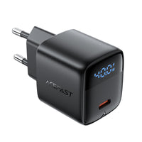 A135 PD40W charger with digital display