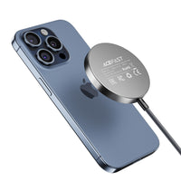 E24 QI2 desktop magnetic wireless charger with cable